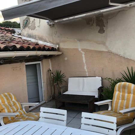 Terrasse Tropezienne Centre Nîmes Buitenkant foto